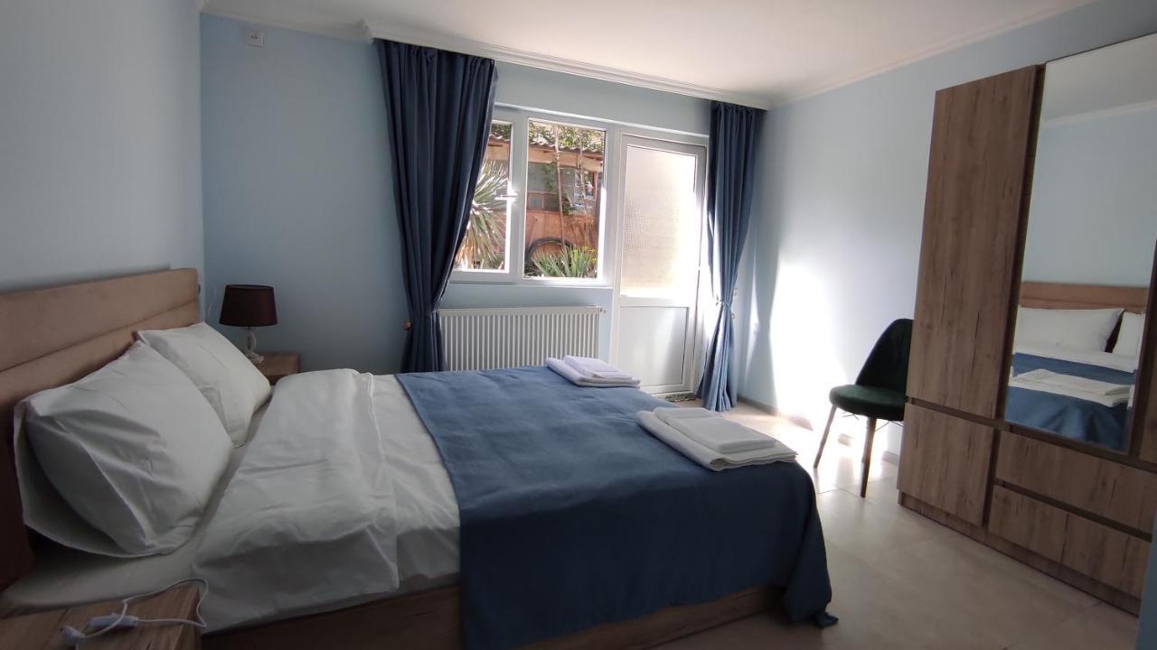 Agora Apartman Tbiliszi Kültér fotó