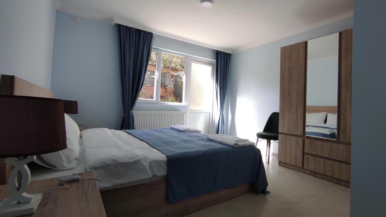 Agora Apartman Tbiliszi Kültér fotó