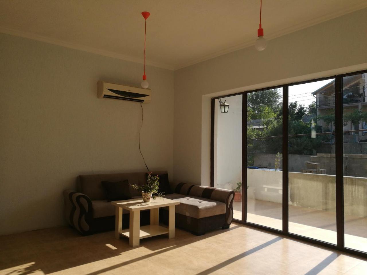 Agora Apartman Tbiliszi Kültér fotó