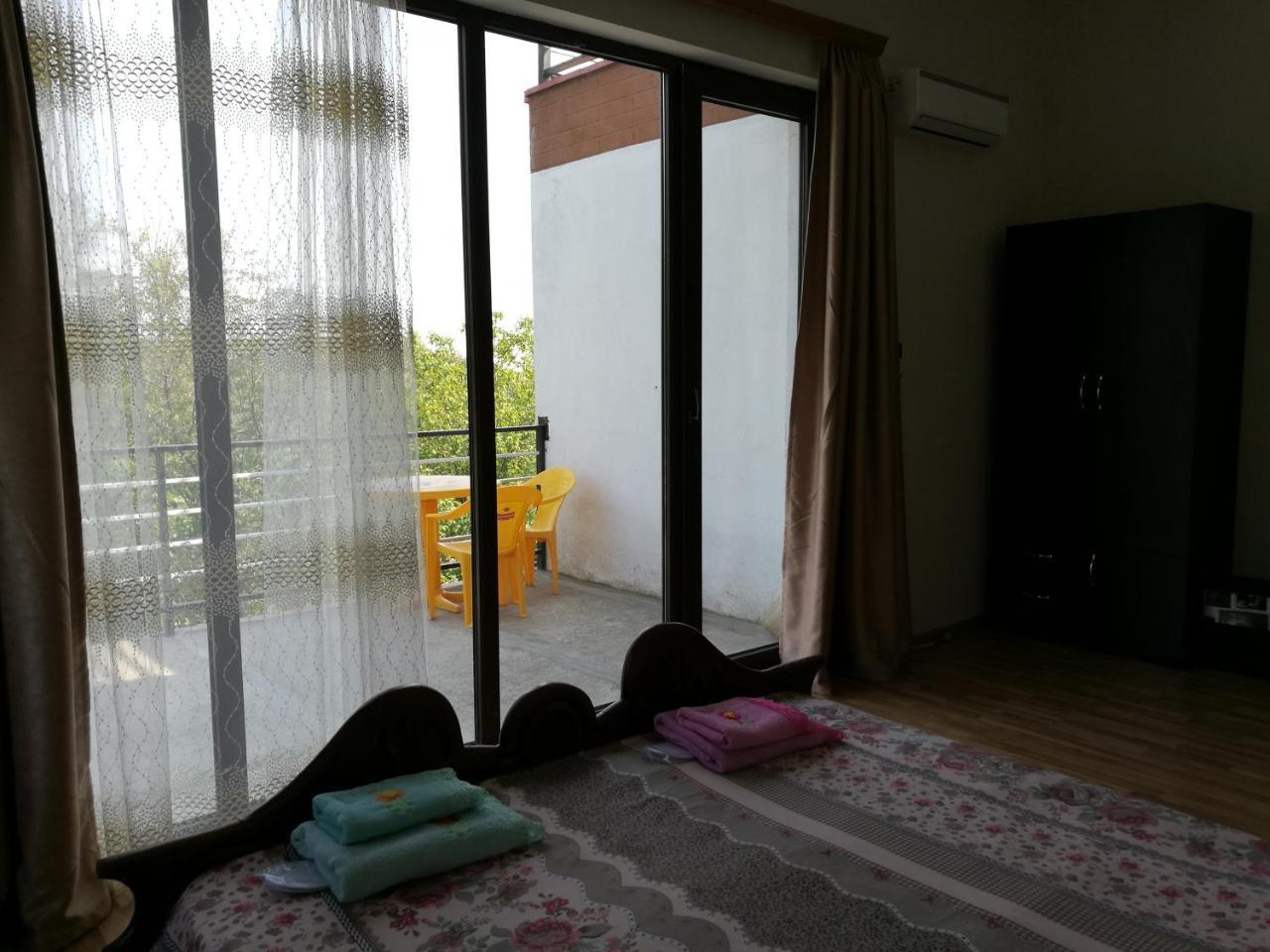 Agora Apartman Tbiliszi Kültér fotó