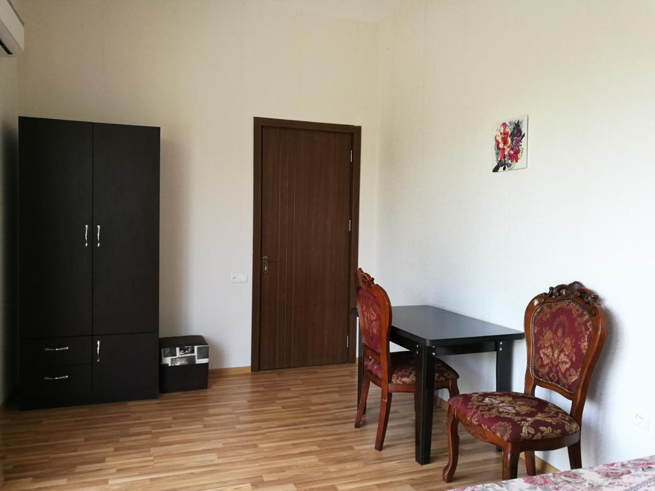 Agora Apartman Tbiliszi Kültér fotó