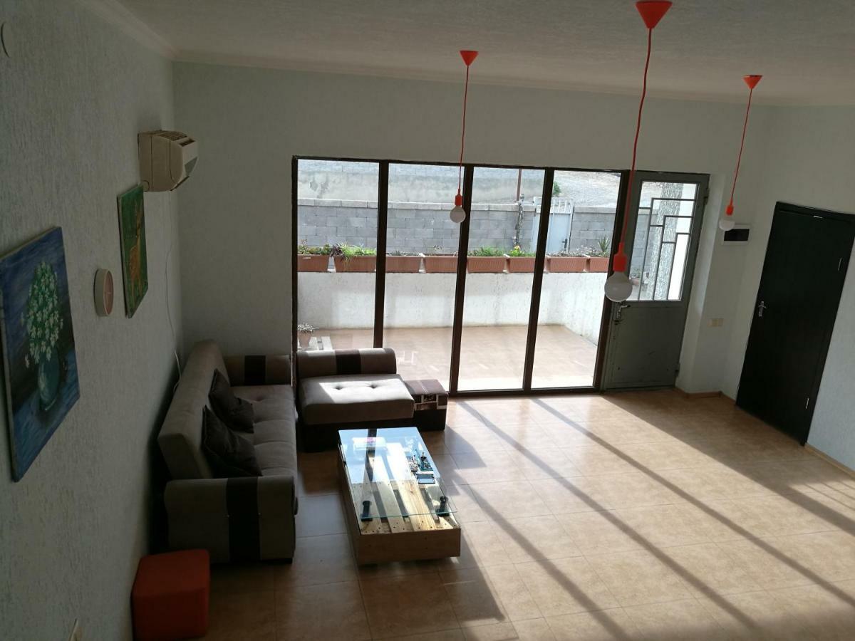 Agora Apartman Tbiliszi Kültér fotó
