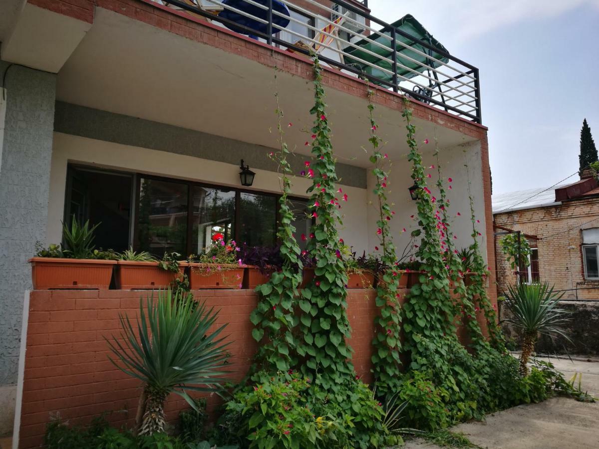 Agora Apartman Tbiliszi Kültér fotó