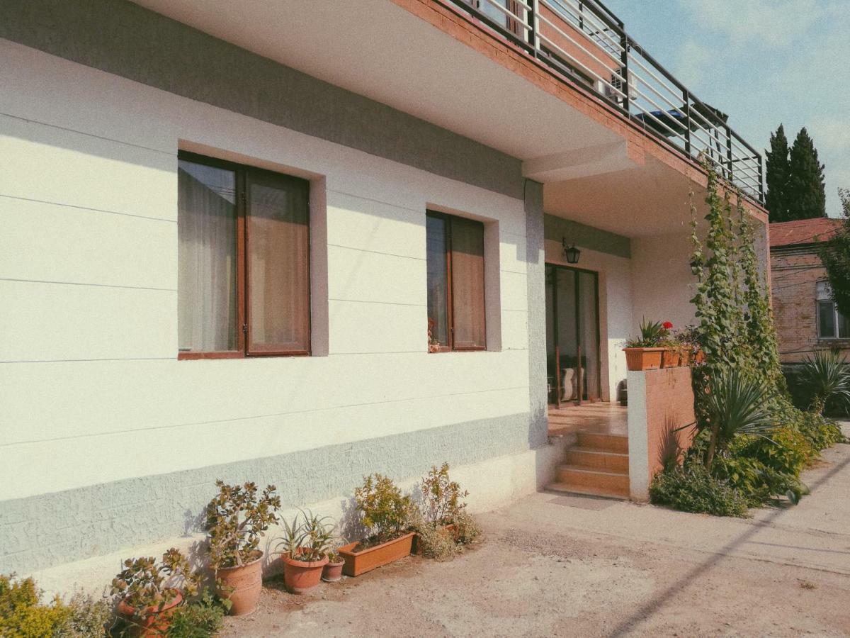 Agora Apartman Tbiliszi Kültér fotó